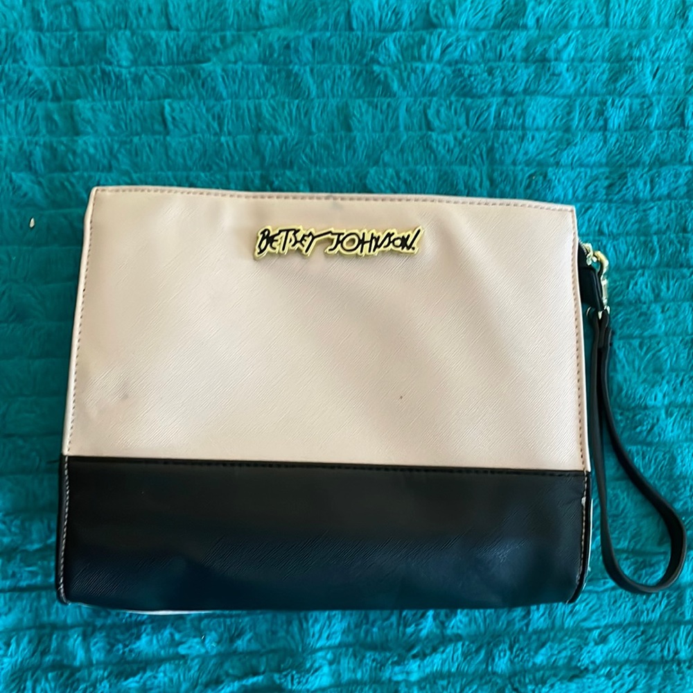 Betsey Johnson wristlet